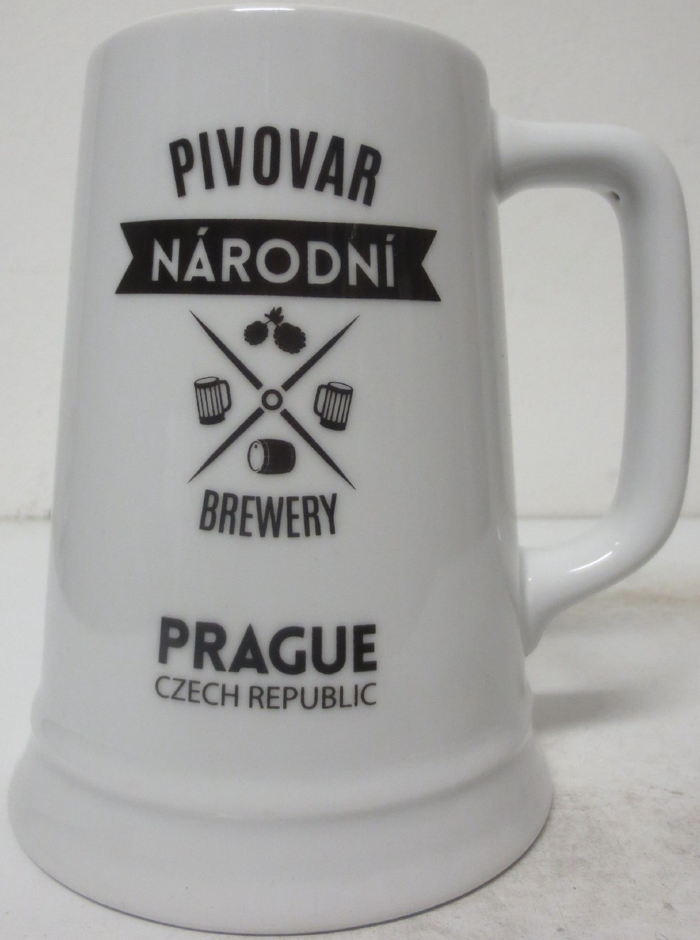 PIVOVAR NÁRODNÍ BREWERY PRAGUE CZECH REPUBLIC (0,5L) keramický korbel